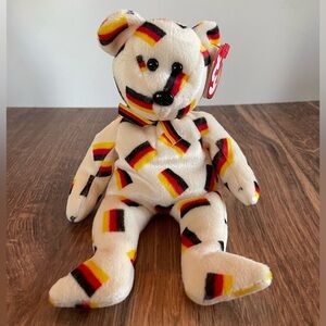 3 FOR $25: Authentic TY Beanie Babies Deutschland the Flag Bear, 2003. NWT